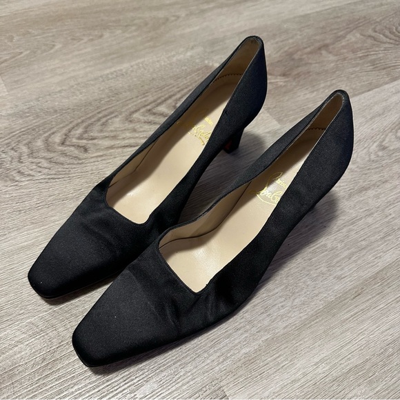 Vintage Authentic Christian Louboutin Satin Heels - size 27 - Picture 7 of 10